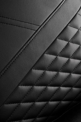 Hráčska stolička SENSE7, kreslo Spellcaster Senshi Edition čierna.